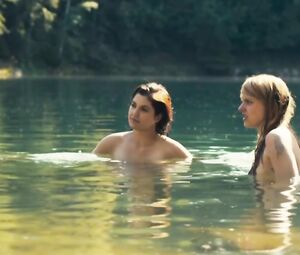 Esther Lubadika, Celeste Buckingham, Stepanka Fingerhutova nude - Bajkeri (2017)