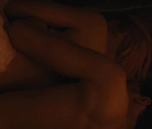 Jemima Kirke, Lola Kirke. Julie McCullough nude - Untogether (2018)