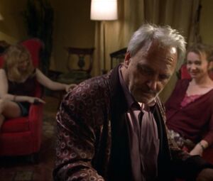 Marisa Tomei nude - Factotum (2005)