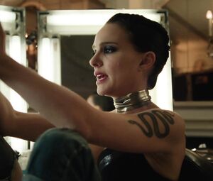 Natalie Portman nude - Vox Lux (2018)