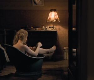 Franziska Petri, Andrea Sawatzki nude - Leo und Claire (2001)