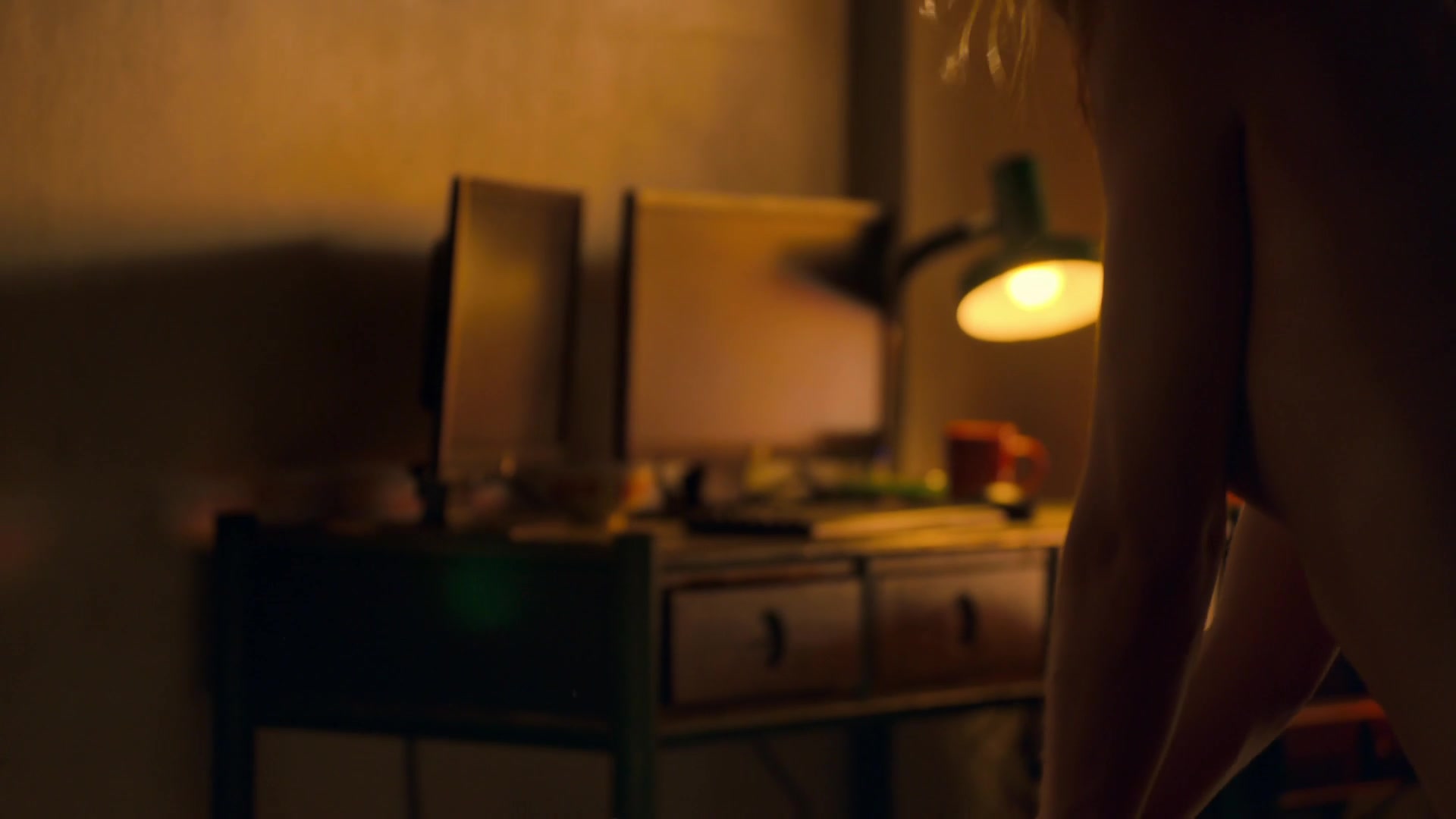 Yasemin kay allen nude - leaked.win.